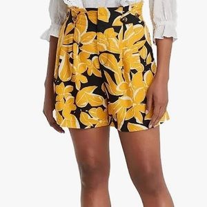 NWT! WhoWhatWear Shorts